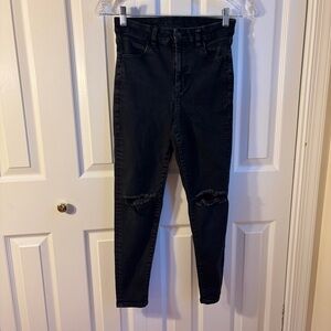 American Eagle Outfitters Black Distressed Skinny Jeans